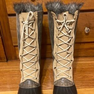 Sorel Brown Leather Snow Boots | Waterproof & Fur Trim women’s size 10